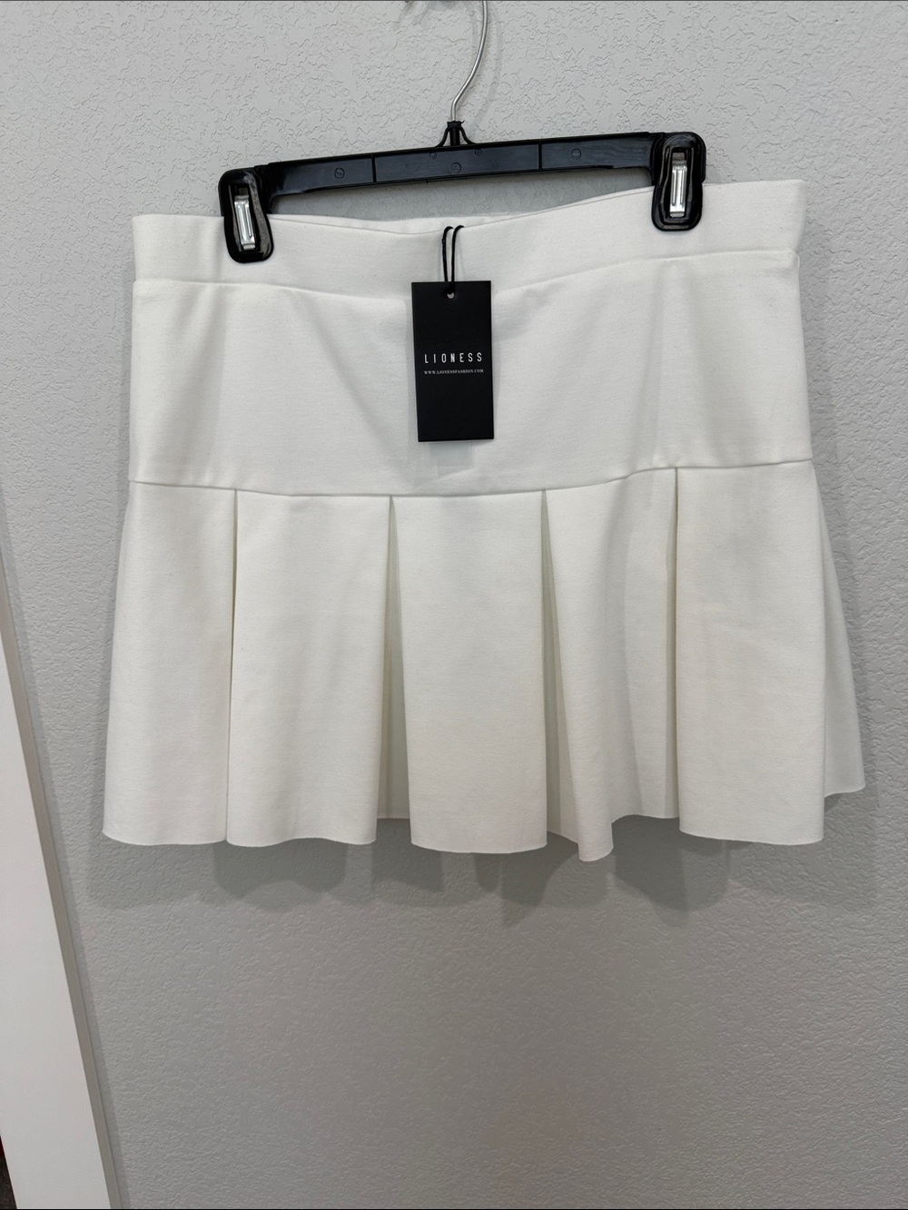 Lioness White Circle Skater Mini Skirt
